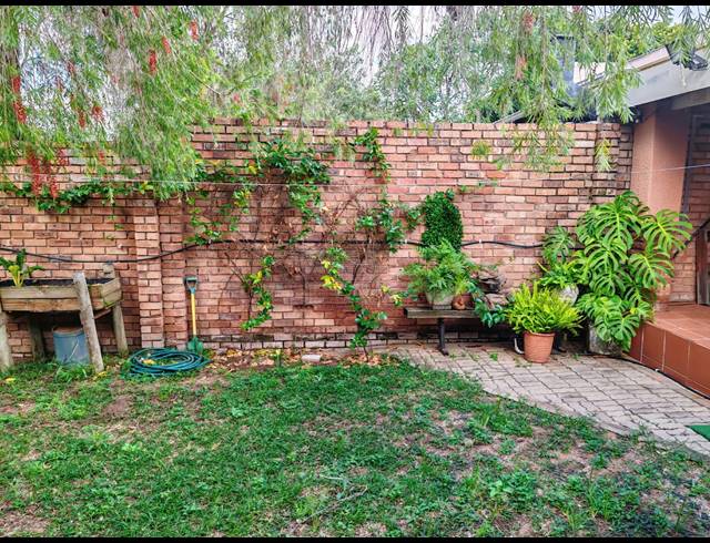8.56HA SMALLHOLDING FOR SALE IN MYNGENOEGEN AH